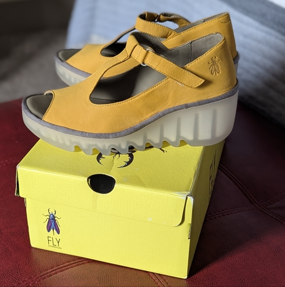 Fly London Yellow Women's Shoes - Picture 6 of 7